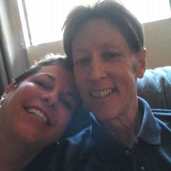 Meet your Posher, Roberta - Picture 1 of 1